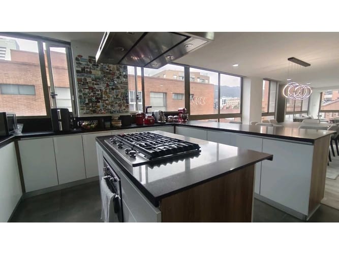 Apartamento de 3 alcobas en venta en Chico Norte, Cajicá, 190 m² · foto 12 de 21