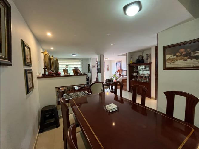 Casa de 4 alcobas en venta en Cota, 140 m² · foto 10 de 24