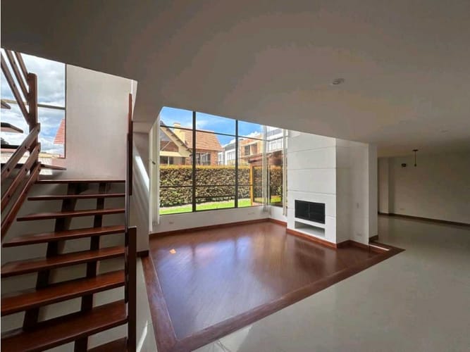 Casa de 3 alcobas en venta en Fonquetá, Chía, 200 m² · foto 3 de 19