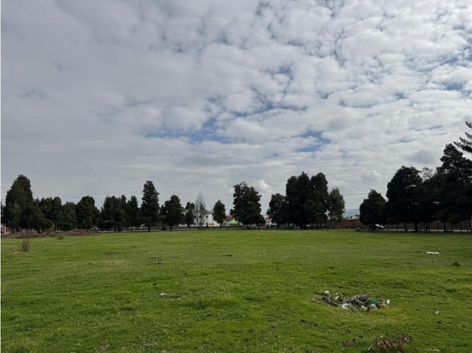 Lote en venta en Bojaca, Chía, 22785 m² · foto 4 de 24
