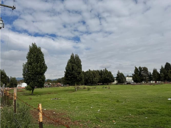 Lote en venta en Bojaca, Chía, 22785 m² · foto 6 de 24