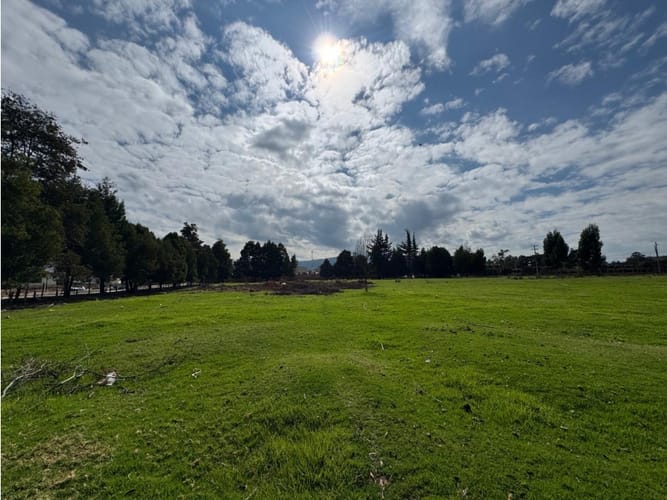 Lote en venta en Bojaca, Chía, 22785 m² · foto 11 de 24