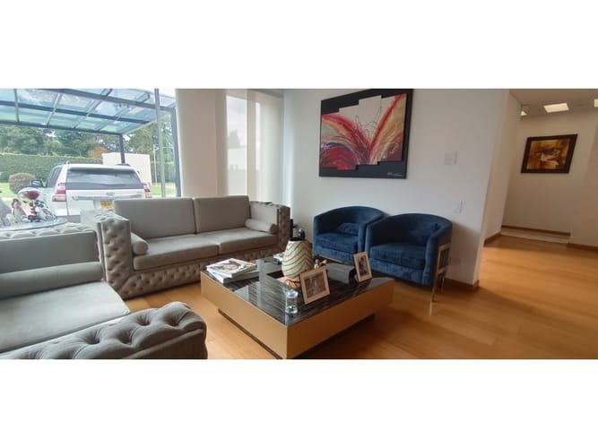 Casa de 3 alcobas en venta en Villa Olimpica, Cajicá, 260 m² · foto 12 de 24