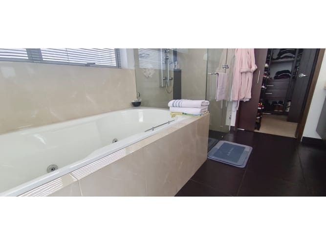 Casa de 3 alcobas en venta en Villa Olimpica, Cajicá, 260 m² · foto 22 de 24