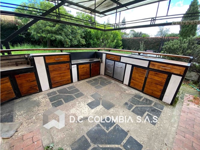Casa de 4 alcobas en venta en Cota, 257 m² · foto 7 de 11