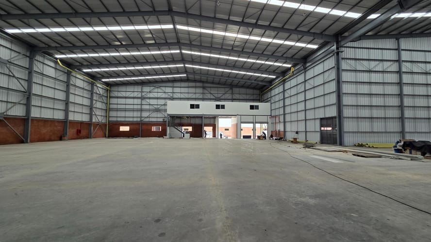 Bodega en venta en Zona Industrial, Yumbo, 4232 m² · foto 5 de 19