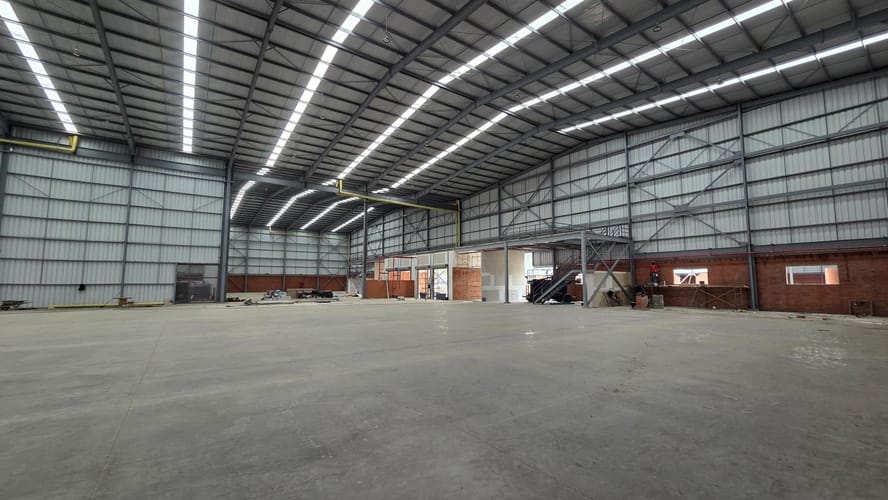 Bodega en venta en Zona Industrial, Yumbo, 4232 m² · foto 18 de 19