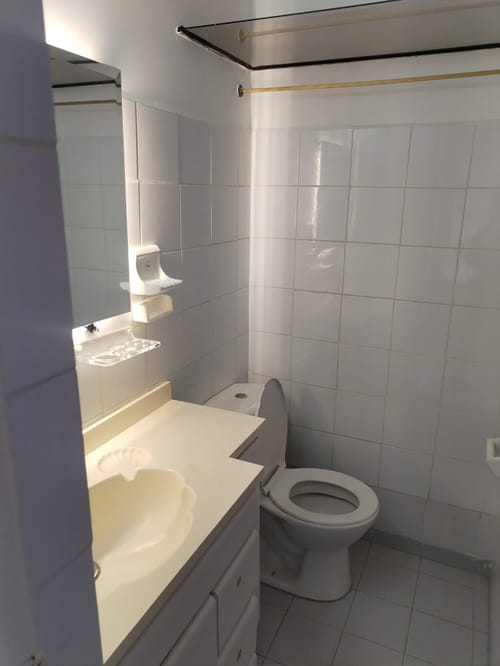 Apartamento de 3 alcobas en venta en Engativá, Bogotá, 54 m² · foto 2 de 13
