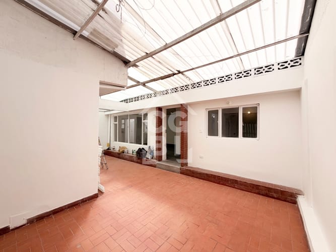 Casa de 6 alcobas en arriendo en Normandia, Bogotá, 321 m² · foto 20 de 24