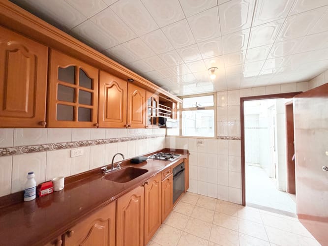 Casa de 6 alcobas en arriendo en Normandia, Bogotá, 321 m² · foto 6 de 24