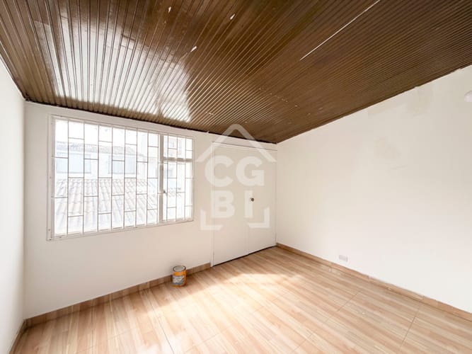 Casa de 6 alcobas en arriendo en Normandia, Bogotá, 321 m² · foto 12 de 24