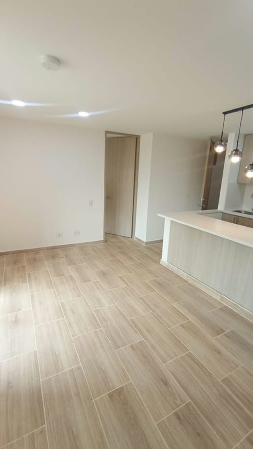 Apartamento de 3 alcobas en arriendo en Santa Ana, Bello, 75 m² · foto 10 de 24
