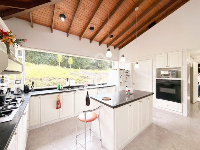 Casa de 5 alcobas en venta en Yerbabuena, Chía, 774 m² · foto 8 de 24