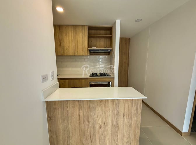 Apartamento de 3 alcobas en arriendo en Camino Verde, Envigado, 55 m² · foto 4 de 22