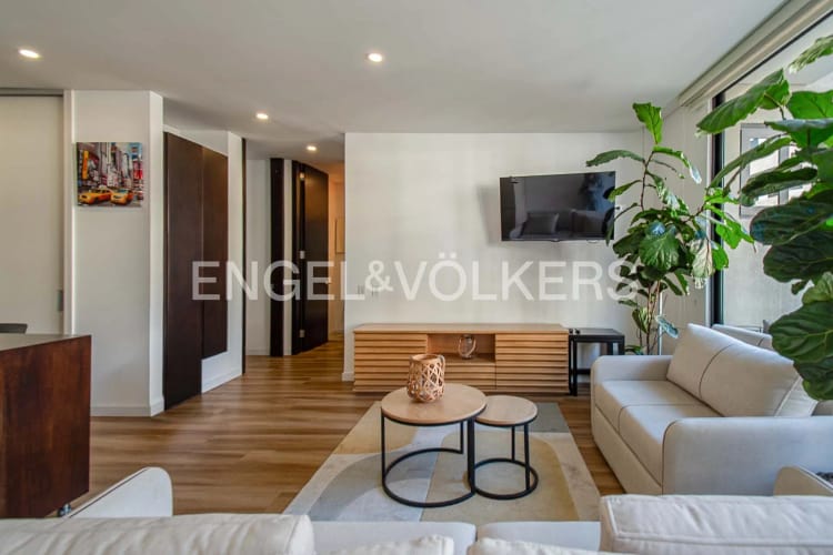 Apartamento de 2 alcobas en venta en Chico Norte, Bogotá, 83 m² · foto 2 de 12