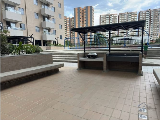 Apartamento de 3 alcobas en venta en Zona Centro, Envigado, 89 m² · foto 18 de 21