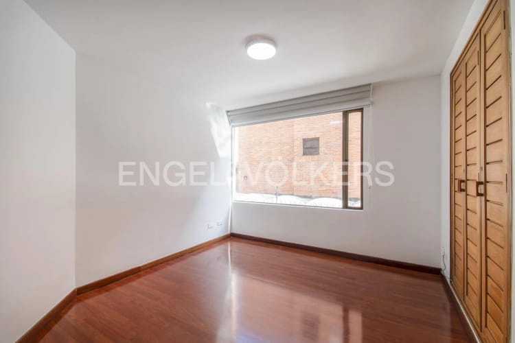 Apartamento de 3 alcobas en venta en Chicó Navarra, Bogotá, 116 m² · foto 11 de 13
