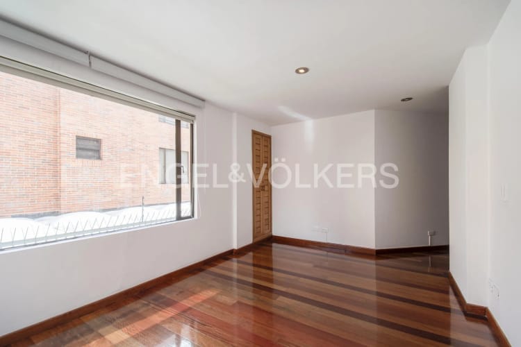 Apartamento de 3 alcobas en venta en Chicó Navarra, Bogotá, 116 m² · foto 8 de 13