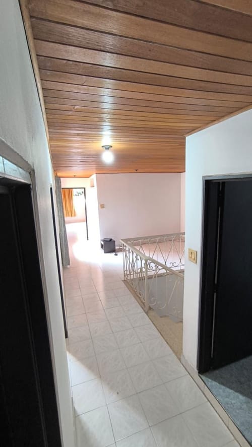 Casa de 6 alcobas en venta en El Lido, Cali, 400 m² · foto 7 de 17
