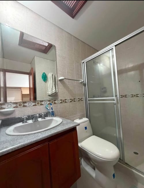 Casa de 4 alcobas en venta en Urbanizacion San Joaquin, Candelaria, 179 m² · foto 7 de 10