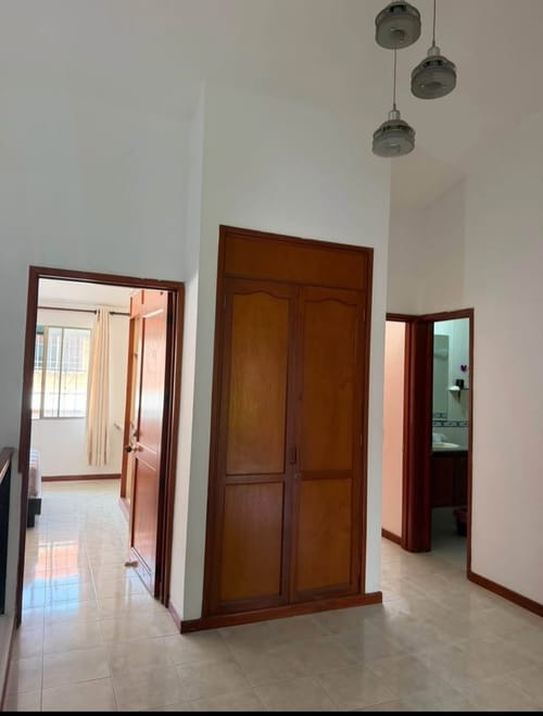 Casa de 4 alcobas en venta en Urbanizacion San Joaquin, Candelaria, 179 m² · foto 10 de 10