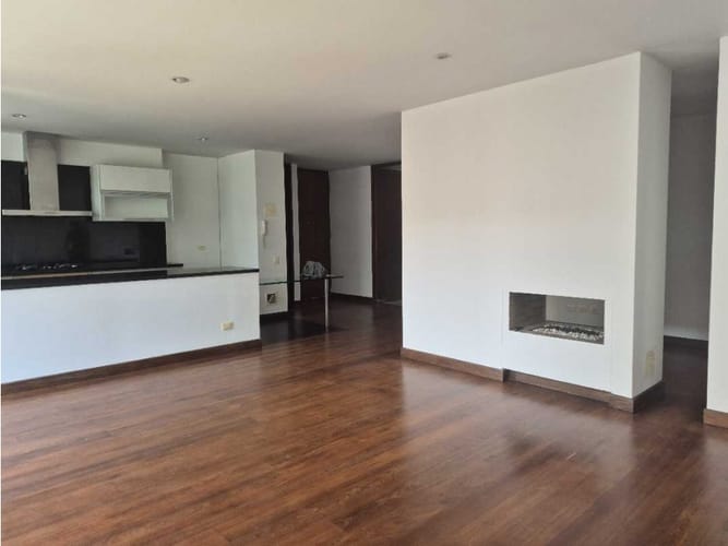 Apartamento de 2 alcobas en venta en El Nogal, Bogotá, 119 m² · foto 2 de 16