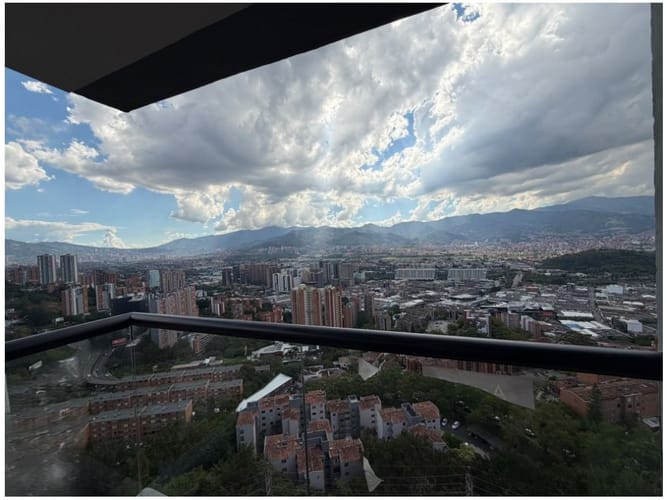 Apartamento de 3 alcobas en venta en Loma Del Indio, Medellín, 101 m² · foto 7 de 17