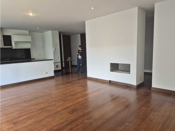 Apartamento de 2 alcobas en venta en El Nogal, Bogotá, 119 m² · foto 8 de 16