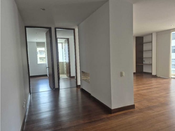 Apartamento de 2 alcobas en venta en El Nogal, Bogotá, 119 m² · foto 9 de 16