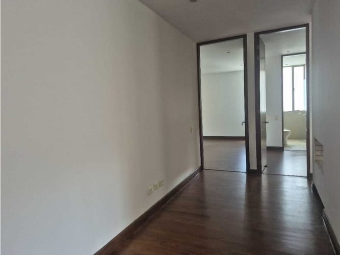 Apartamento de 2 alcobas en venta en El Nogal, Bogotá, 119 m² · foto 10 de 16