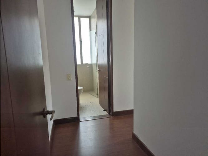 Apartamento de 2 alcobas en venta en El Nogal, Bogotá, 119 m² · foto 11 de 16