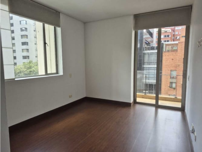 Apartamento de 2 alcobas en venta en El Nogal, Bogotá, 119 m² · foto 13 de 16