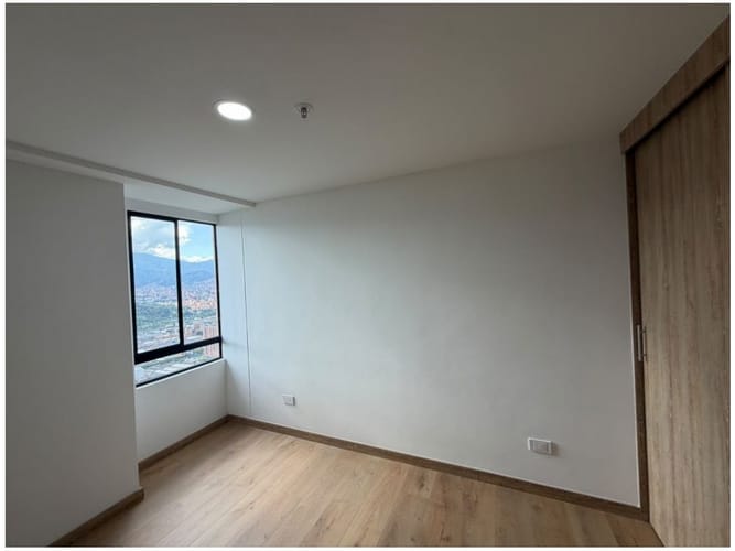 Apartamento de 3 alcobas en venta en Loma Del Indio, Medellín, 101 m² · foto 15 de 17