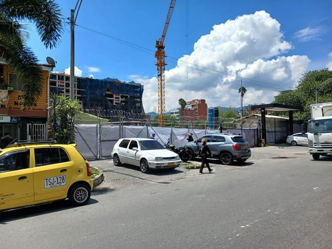 Apartamento de 3 alcobas en venta en Laureles, Medellín, 104 m² · foto 17 de 17