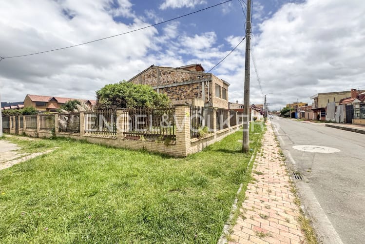 Apartamento en venta en Los Cedros, Chía · foto 4 de 5