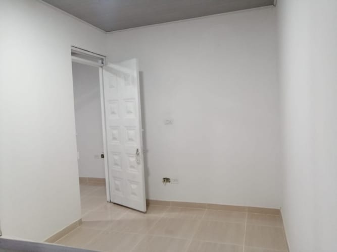 Casa de 6 alcobas en venta en Paso De La Bolsa, Jamundí, 135 m² · foto 10 de 23