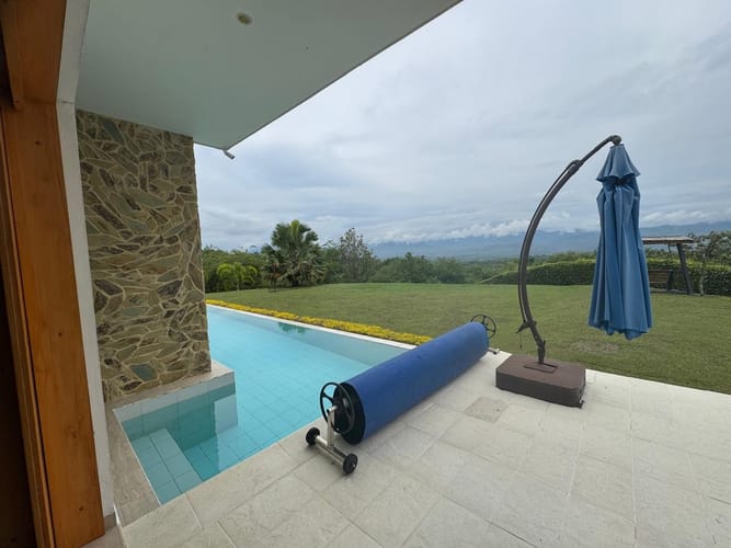 Casa de 5 alcobas en venta en Cerritos, Pereira, 413 m² · foto 12 de 24