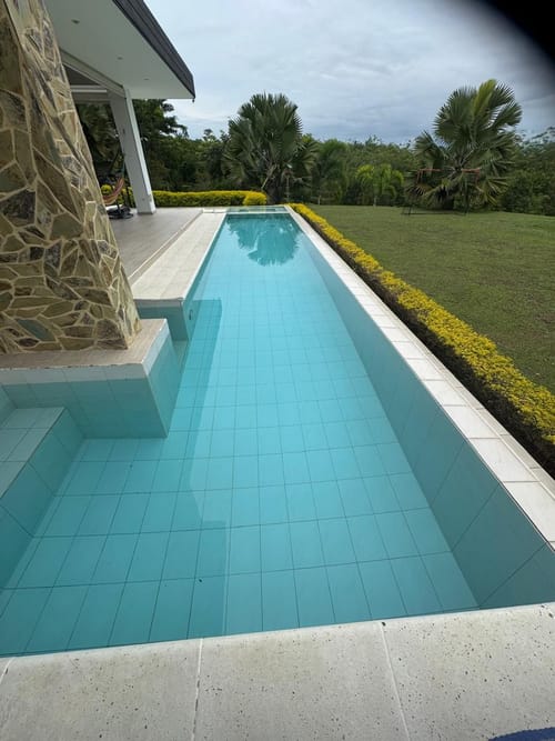 Casa de 5 alcobas en venta en Cerritos, Pereira, 413 m² · foto 3 de 24