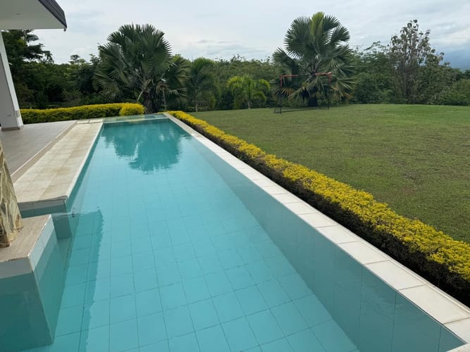 Casa de 5 alcobas en venta en Cerritos, Pereira, 413 m² · foto 23 de 24