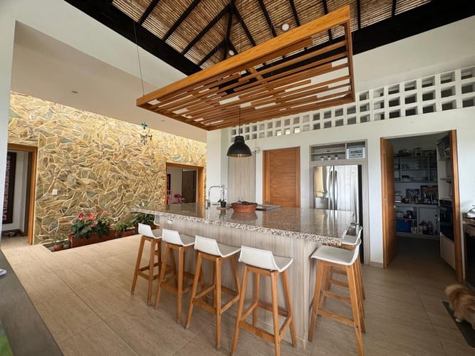 Casa de 5 alcobas en venta en Cerritos, Pereira, 413 m² · foto 4 de 24