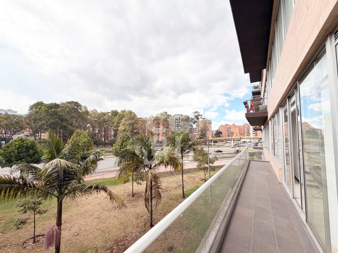 Apartaestudio en arriendo en Chico Norte, Bogotá, 73 m² · foto 4 de 16