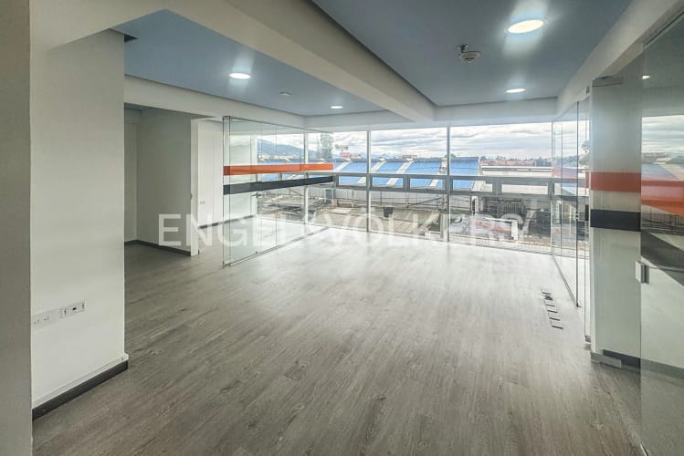 Oficina en venta en Cataluña, Chía, 64 m² · foto 5 de 13