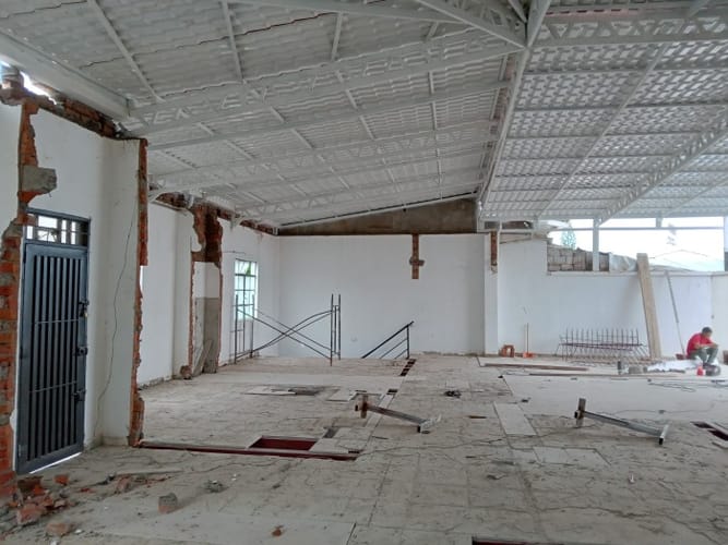 Local en arriendo en Cristales, Cali, 450 m² · foto 2 de 6