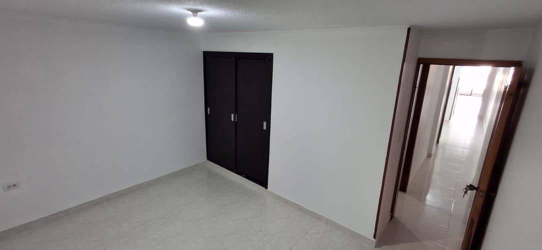 Apartamento de 3 alcobas en arriendo en La Aurora, Bucaramanga, 83 m² · foto 10 de 13