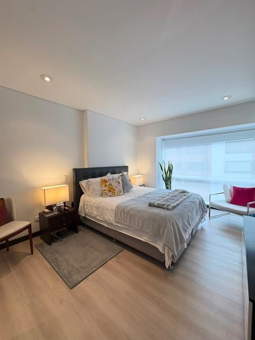 Apartamento de 2 alcobas en arriendo en El Virrey, Bogotá, 95 m² · foto 6 de 15