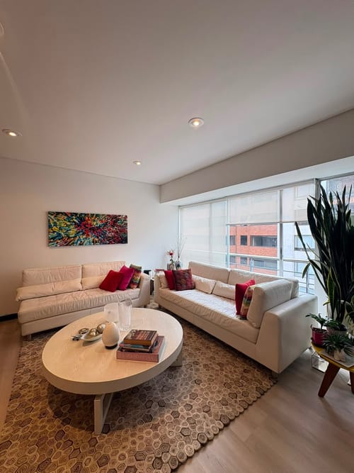 Apartamento de 2 alcobas en arriendo en El Virrey, Bogotá, 95 m² · foto 5 de 15