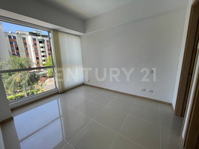Apartamento de 3 alcobas en arriendo en Quintas De Don Simon, Cali, 110 m² · foto 13 de 24