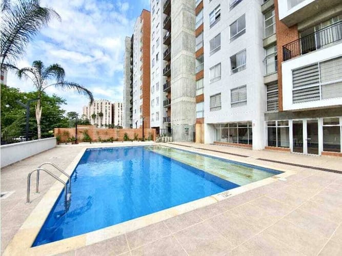 Apartamento de 3 alcobas en arriendo en Quintas De Don Simon, Cali, 110 m² · foto 24 de 24