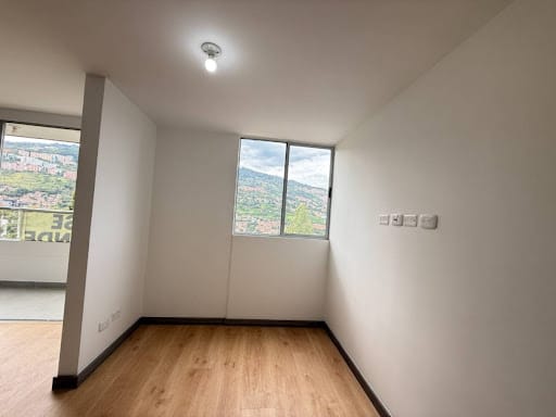 Apartamento de 3 alcobas en venta en Calasanz, Medellín, 65 m² · foto 5 de 15