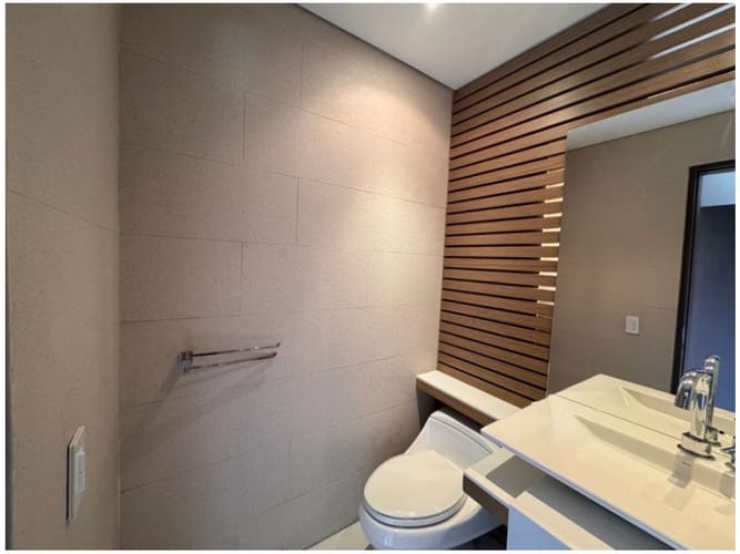 Casa de 3 alcobas en venta en Altos Del Poblado, Medellín, 298 m² · foto 11 de 20